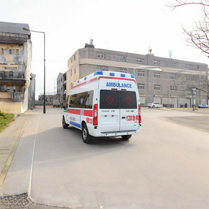福田深圳120急救车出租出院返乡到肇庆市封开县救护车出租电话号码