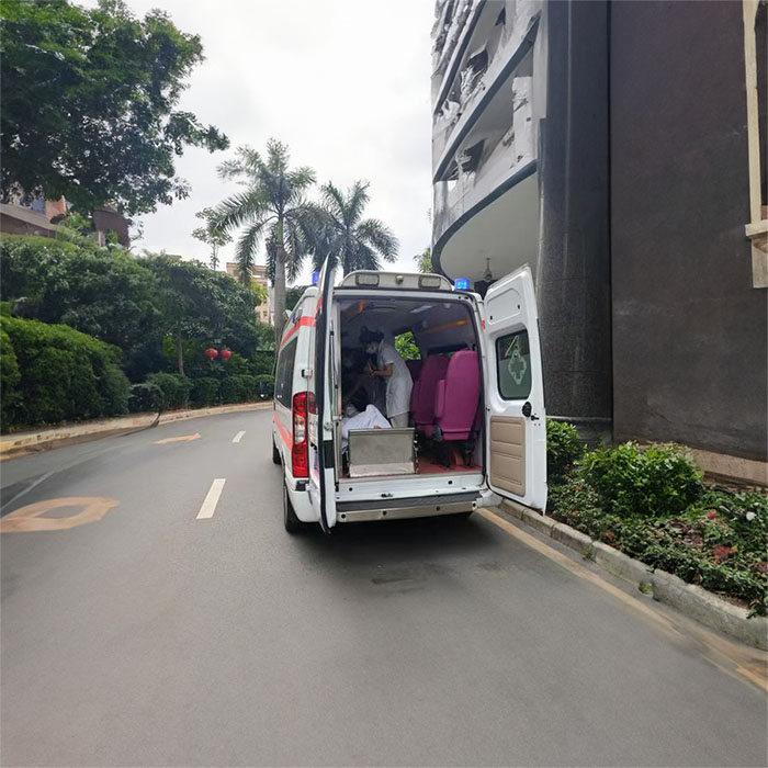 福田广东省粤北人民医院租用私人救护车到青海大学附属医院（青大附院）租赁救护车服务