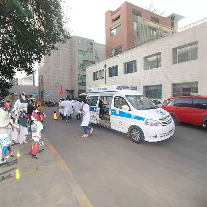 福田深圳120救护车出租出院回老家到韶关市新丰县急救车租赁电话