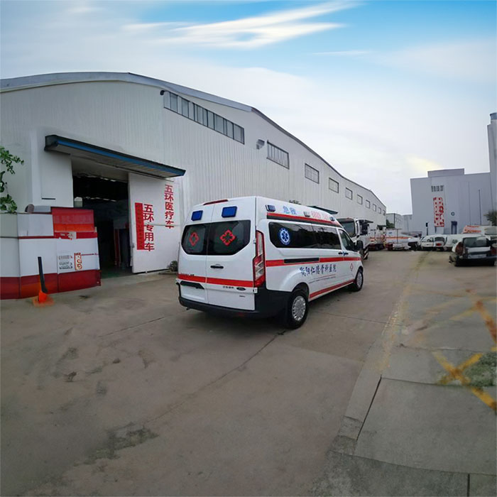 龙岗深圳120急救车出租出院回家到湛江市霞山区医院救护车电话