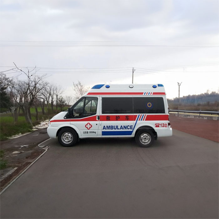 龙岗深圳急救车租赁病重返乡到湛江市廉江市送病人回家的救护车号码