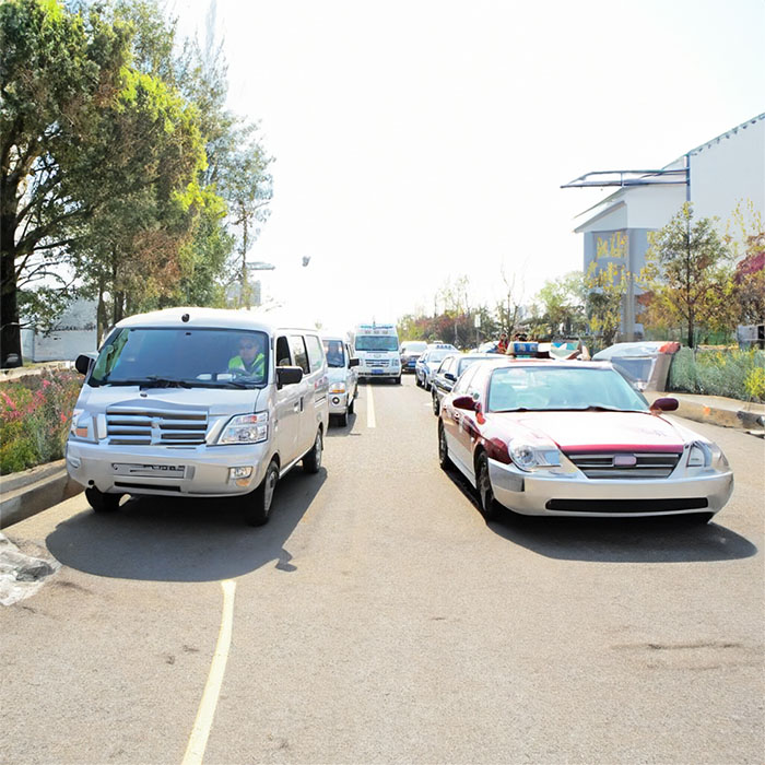 龙岗深圳急救车出租出院回家到汕尾市陆河县护送病人专车电话