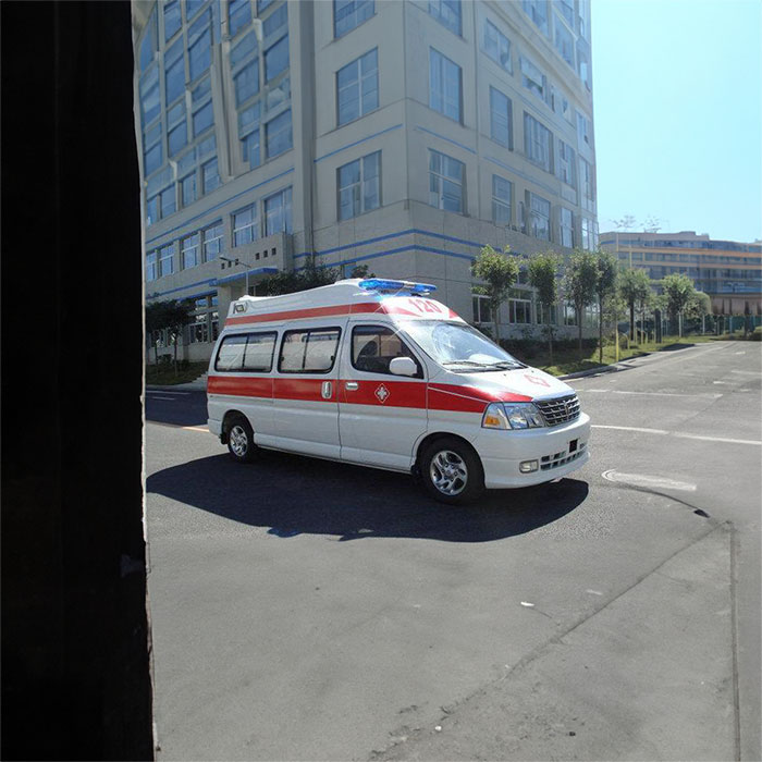 福田广州市第二人民医院租赁正规救护车到重庆医科大学附属第二医院救护车出租转运-救护车出租