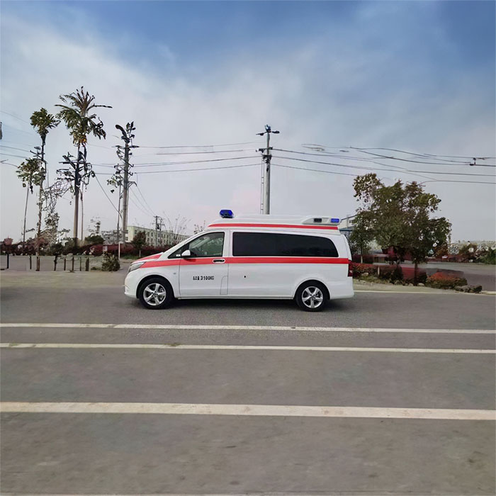 龙岗深圳救护车出租康复回家到湛江市吴川市怎么联系120救护车