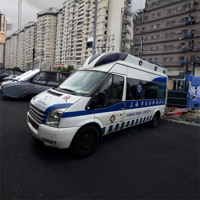 龙岗深圳救护车租赁康复护送到韶关市乐昌市运送病人救护车电话