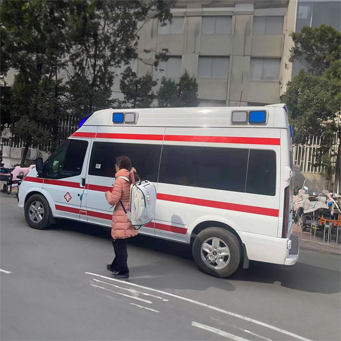 龙岗广东潮州市中心医院出租急救车护送到南通中医院直升机救护车价格