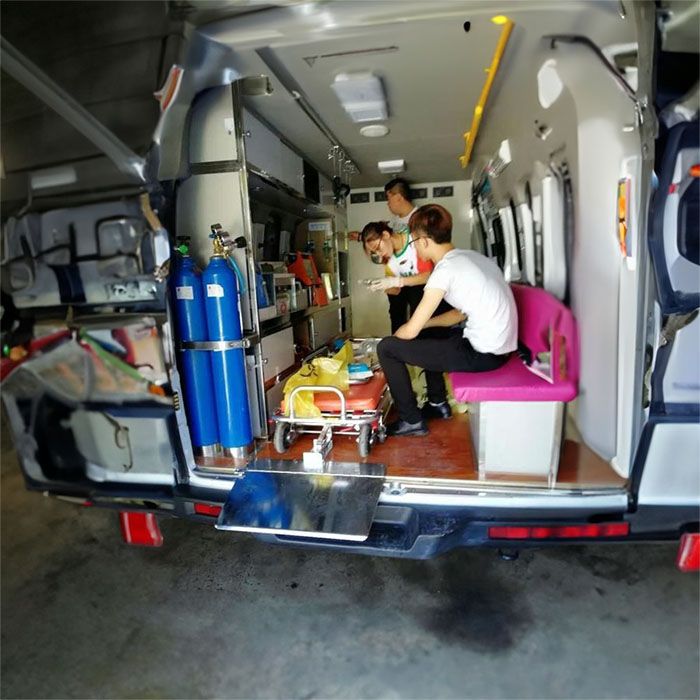 龙岗深圳救护车出租康复护送到江门市台山市出院救护车电话