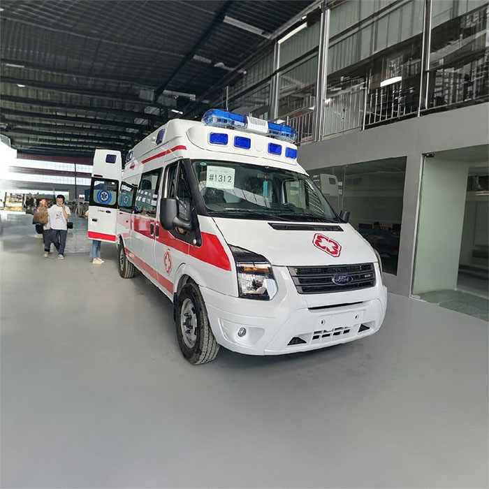 龙岗深圳救护车租赁出院回老家到河源市租用救护车电话