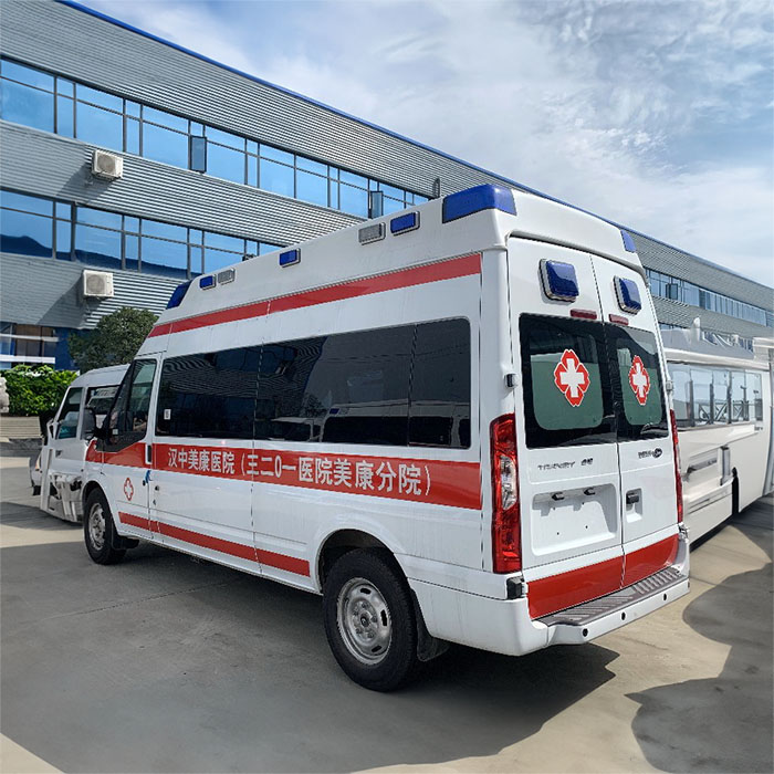 龙岗广东东莞市石龙人民医院租赁正规救护车到天津市医科大学眼科中心院后转运救护车出租公司