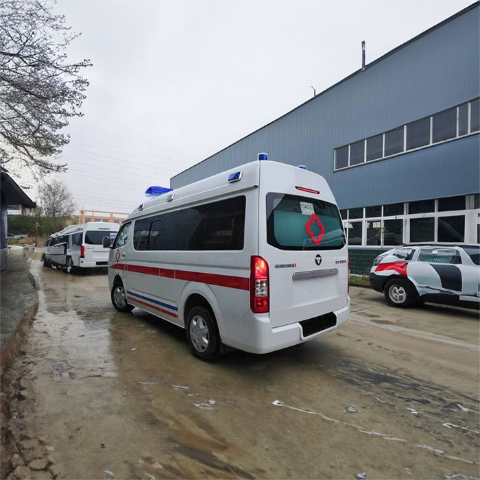 龙岗深圳120救护车出租出院回家到汕尾市陆河县要用救护车转院打什么电话
