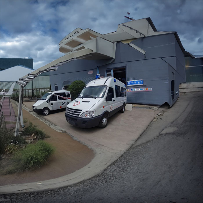 福田广东东莞市厚街医院租赁正规救护车到新桥医院(中国人民解放军第三军医大学第二附属医院)租赁120联系方式