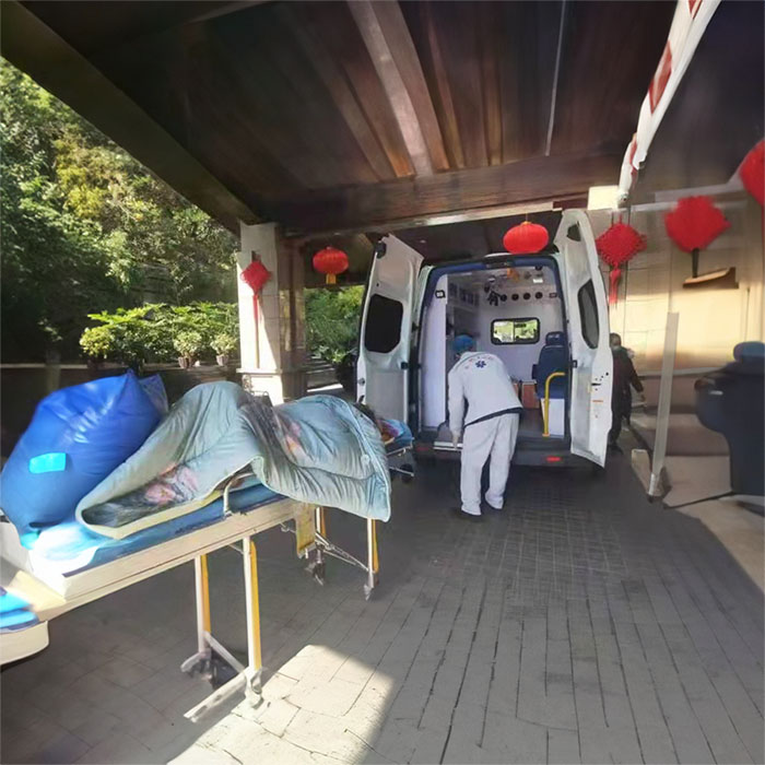 深圳深圳120救护车租赁康复回家到珠海市救护车电话号码