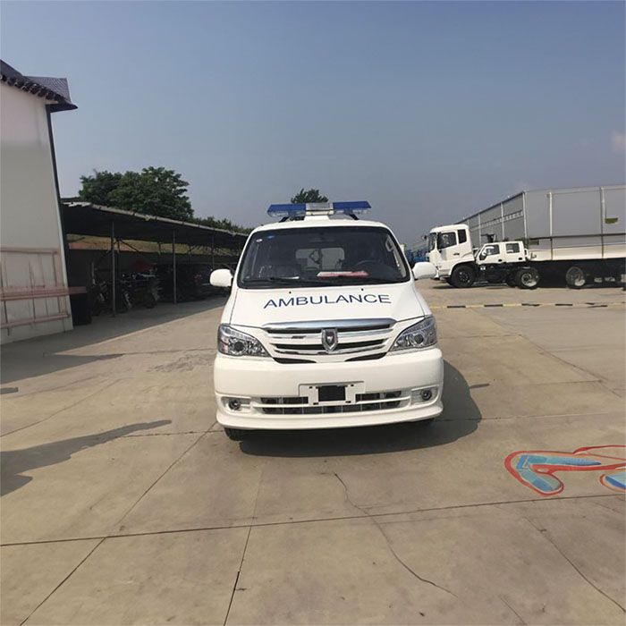 龙岗广东中国人民解放军第421医院租私人急救车到齐齐哈尔市医院出租救护车