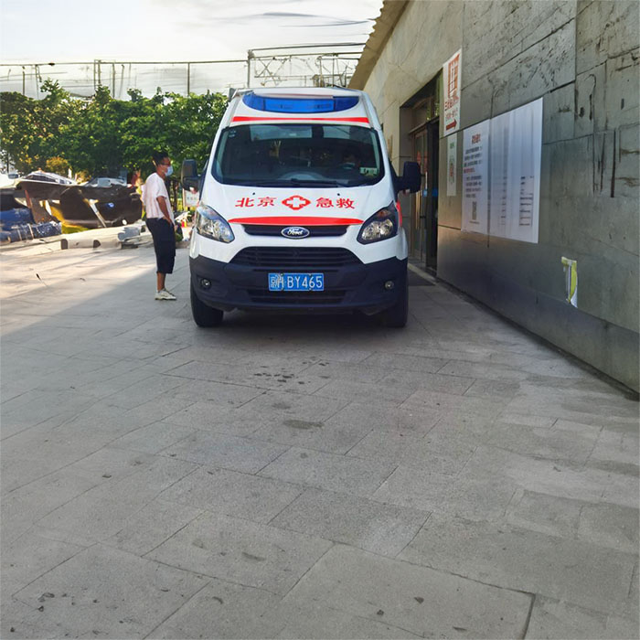 深圳深圳120急救车出租出院回家到湛江市吴川市私人救护车租赁电话