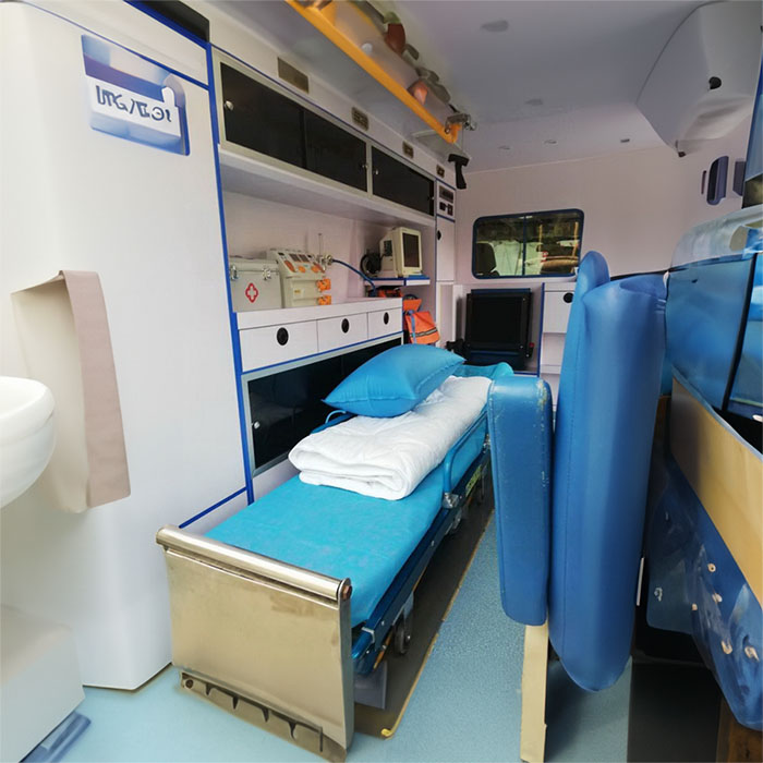 深圳深圳救护车租赁病重返乡到深圳市盐田区出租救护车电话