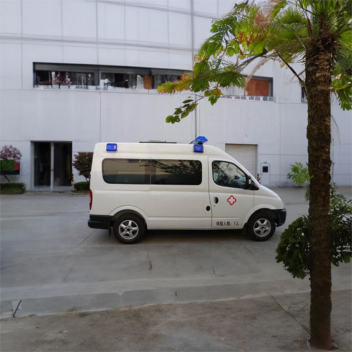 深圳深圳救护车出租出院返乡到珠海市香洲区市救护车联系电话
