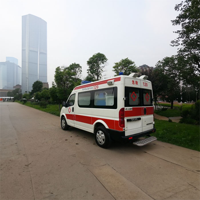 深圳深圳救护车出租出院返乡到汕头市金平区病人转院怎么联系救护车