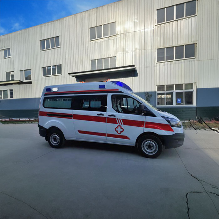 深圳深圳救护车租赁病重返乡到肇庆市电话救护车