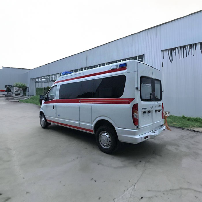深圳深圳急救车出租康复回家到珠海市斗门区叫救护车电话号码