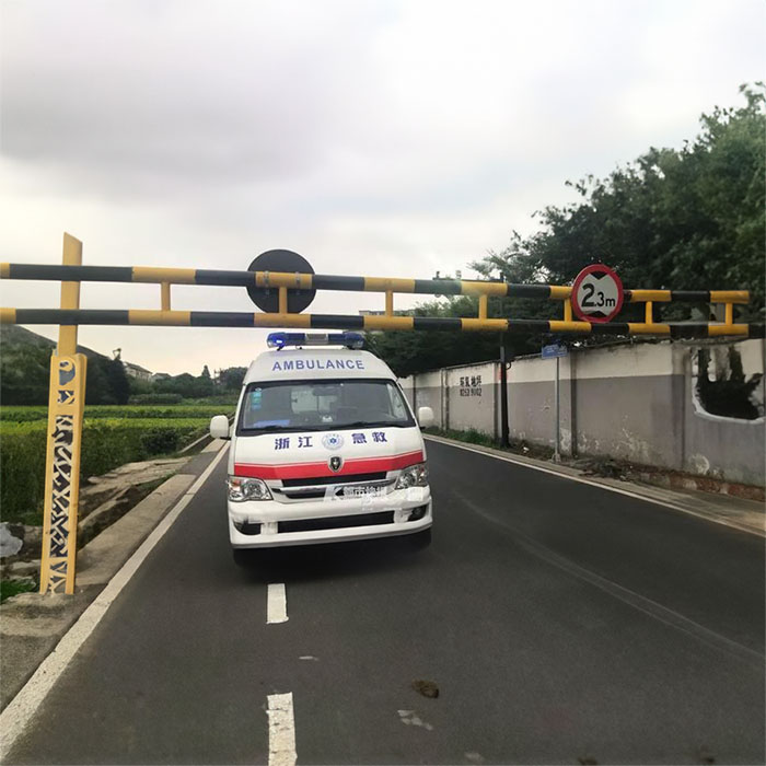 广东广州市中医医院租私人急救车到上海市同济医院(同济大学附属同济医院)救护车转运