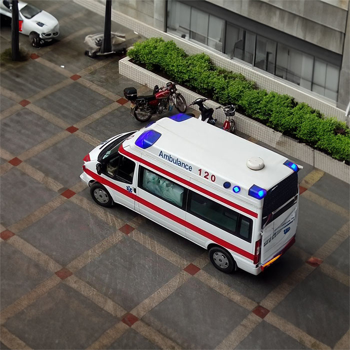 深圳深圳急救车出租康复回老家到广州市120急救中心咨询电话