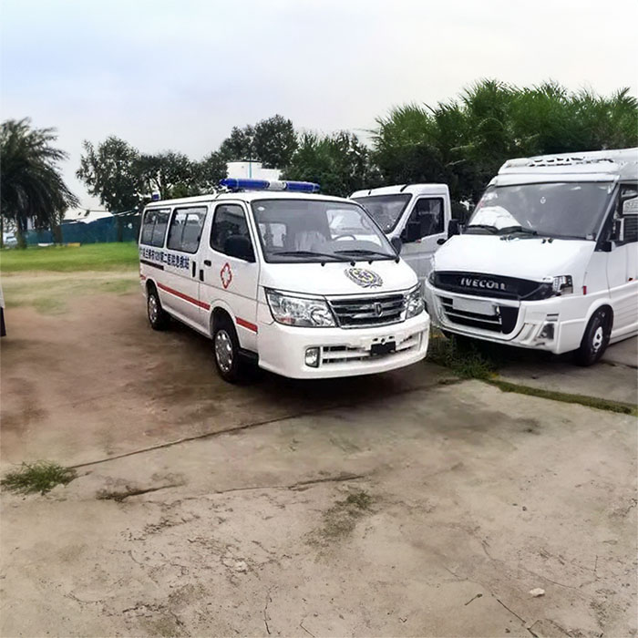 广东省深圳市中心医院救护车出租到哈尔滨市第五医院长途救护转运车-救护车出租
