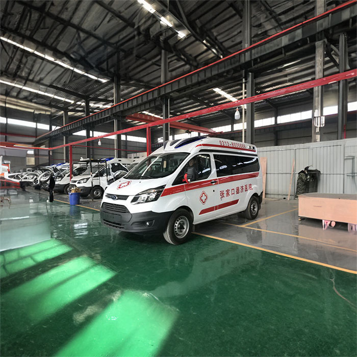 深圳深圳救护车出租出院返乡到广州市海珠区急救车租车电话号码
