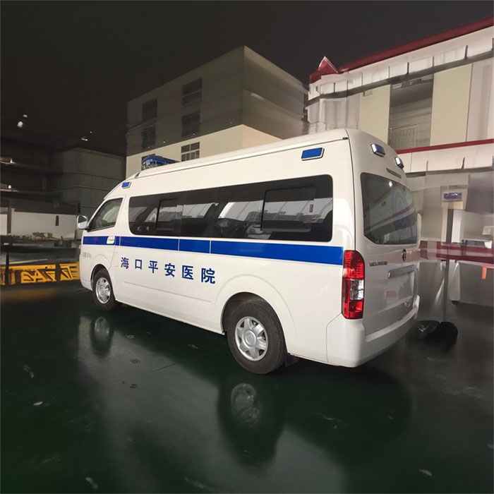 罗湖佛山市人民医院肿瘤医院租私人急救车到新疆医科大学第五附属医院（乌鲁木齐铁路局中心医院）救护车点对点转运-救护车出租
