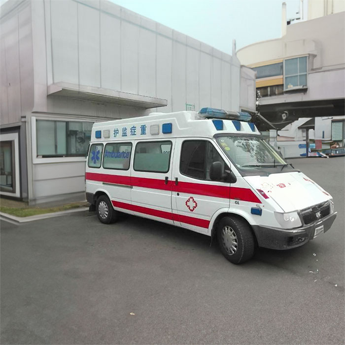 深圳深圳救护车出租病重返乡到汕头市濠江区如果病人转院怎么联系救护车