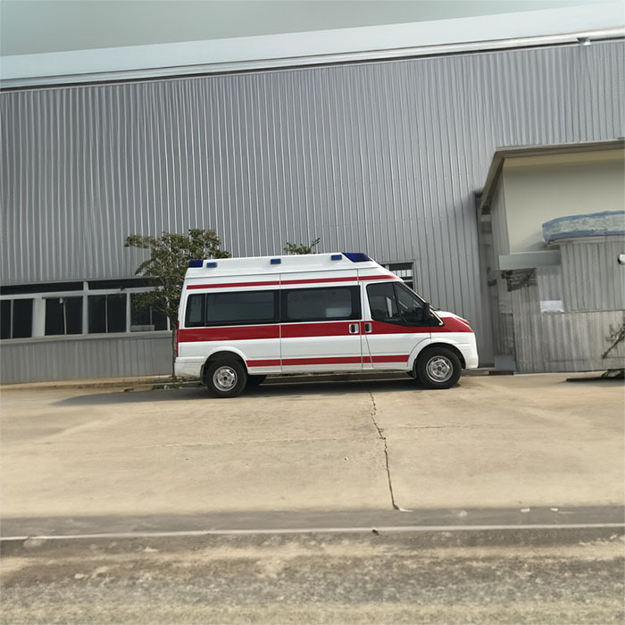 深圳深圳120急救车租赁出院回家到河源市龙川县出租120联系电话