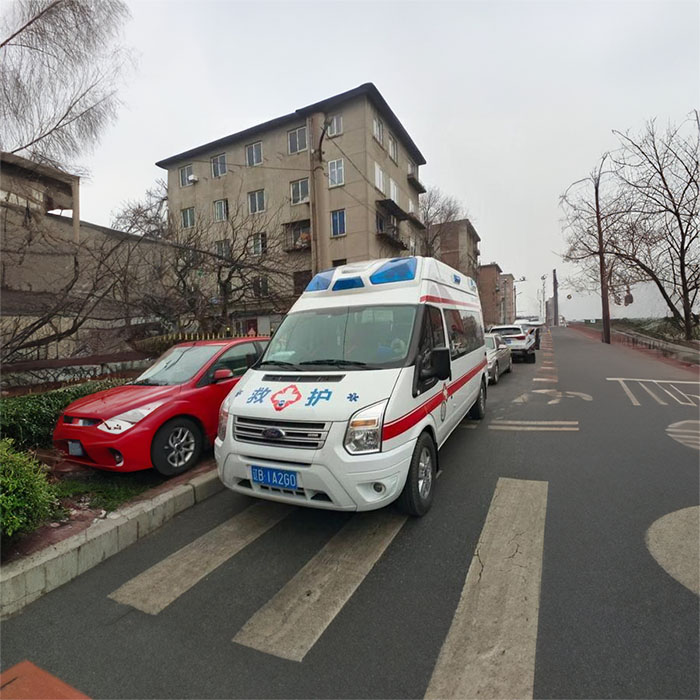 深圳深圳120救护车出租病重返乡到清远市私人救护车运送病人电话