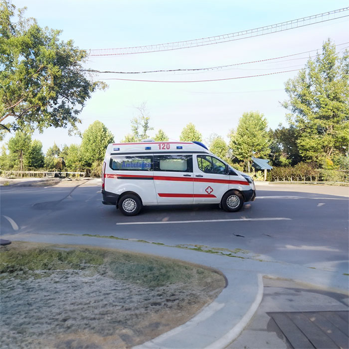 深圳深圳120急救车出租出院回老家到梅州市大埔县救护车车电话叫车服务