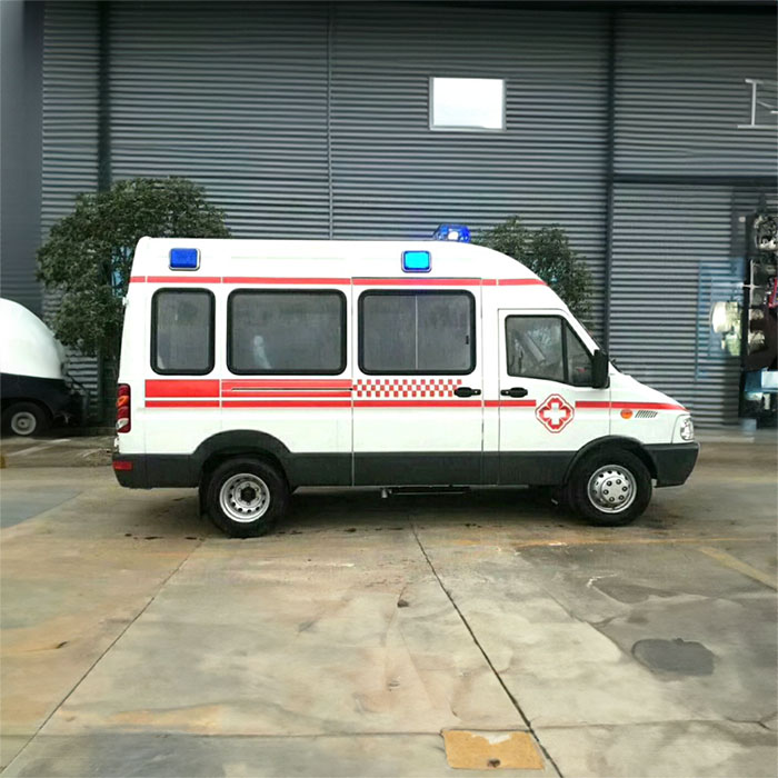 深圳深圳120急救车租赁病重回老家到梅州市救护车什么电话号码