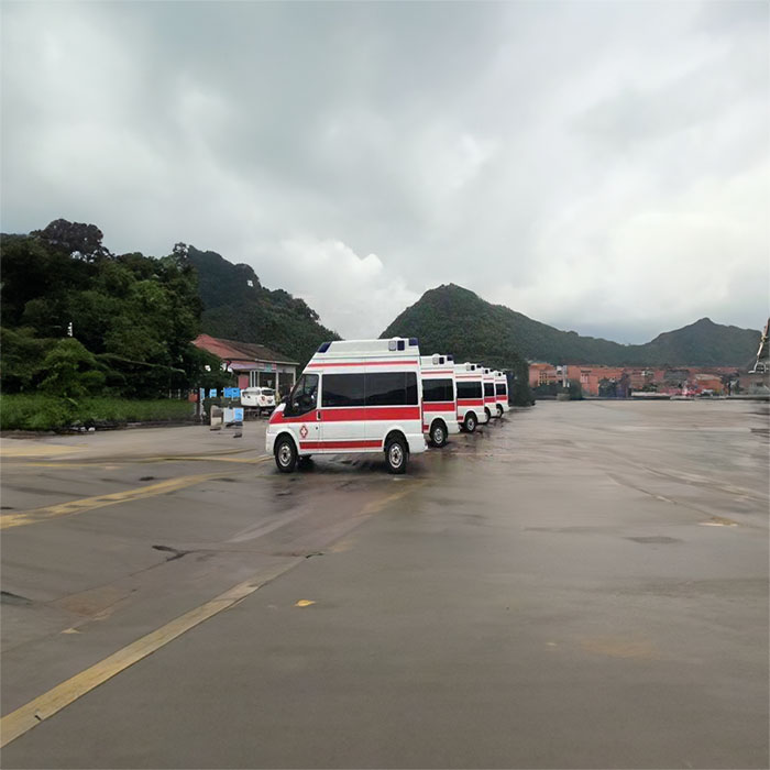 深圳深圳120救护车租赁康复回老家到湛江市怎么联系120救护车
