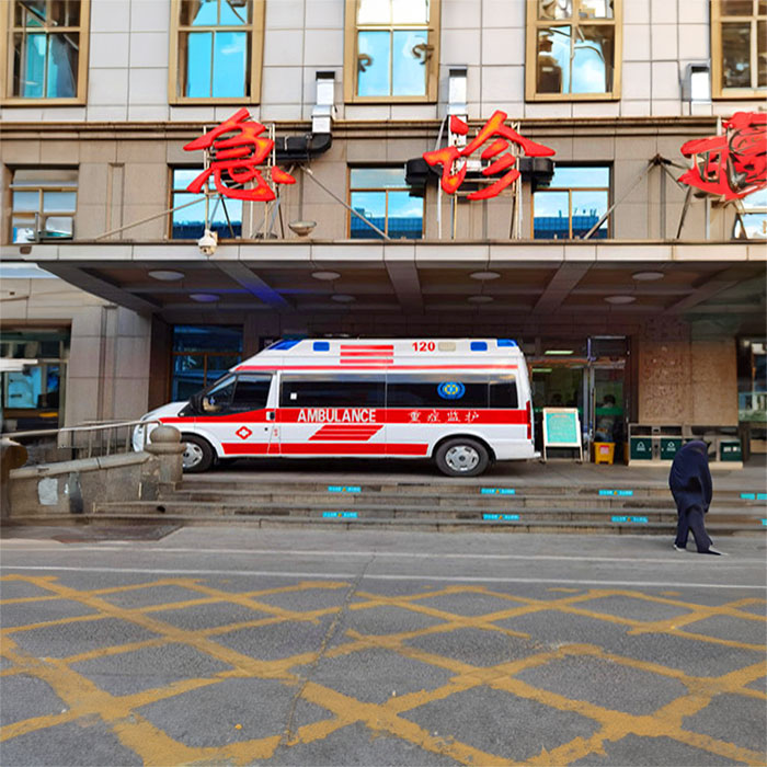 罗湖广东省深圳市南山区人民医院救护车出租到上海市同济医院（同济大学附属同济医院）交通事故救护车费用一般多少