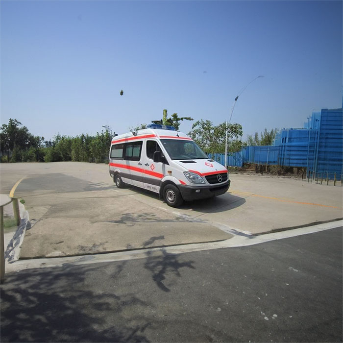 深圳深圳救护车租赁出院回家到惠州市惠东县转院车辆联系