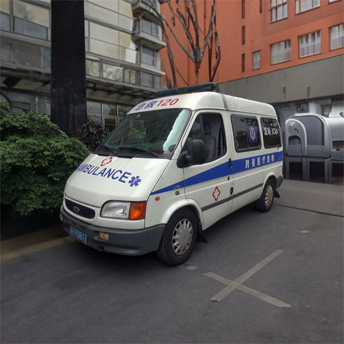 罗湖广东省佛山市禅城区中心医院预约私人救护车转运到川北医学院附属医院救护出车一般多少钱