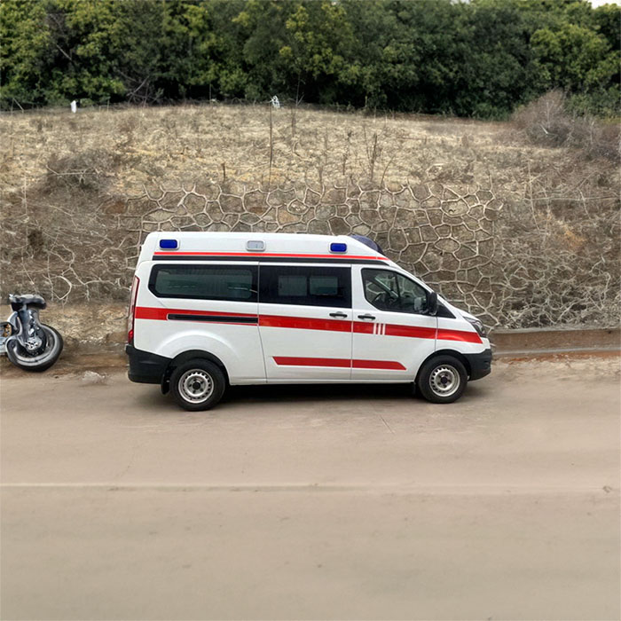 罗湖惠育医院租私家救护车转院到福建医科大学附属协和医院（福州市协和医院）重症转运救护车-救护车出租