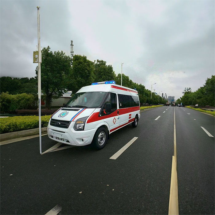 深圳深圳120急救车出租出院返乡到揭阳市市辖区救护车预约电话是多少