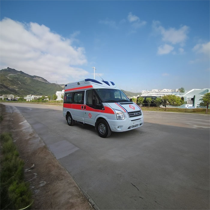 深圳深圳救护车租赁出院回老家到潮州市饶平县120救护车出租电话