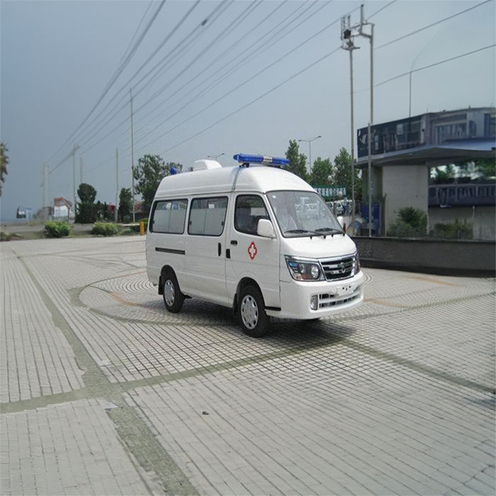 深圳深圳120救护车租赁出院回老家到茂名市电白县120租车联系电话