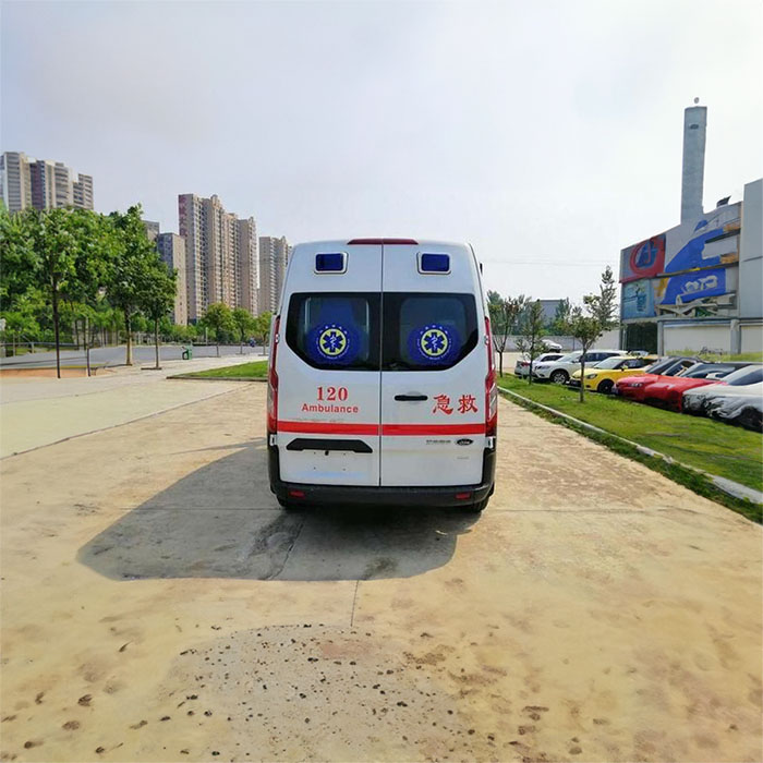 罗湖广东省广州医学院第三附属医院租赁私家救护车到衡阳市中心医院救护车电话