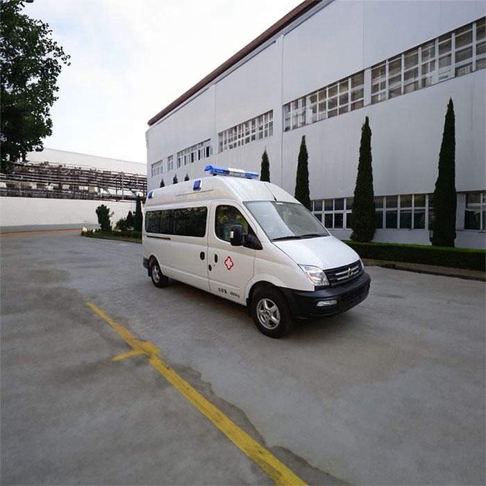 深圳深圳救护车租赁出院回老家到深圳市市辖区非急救转运车电话