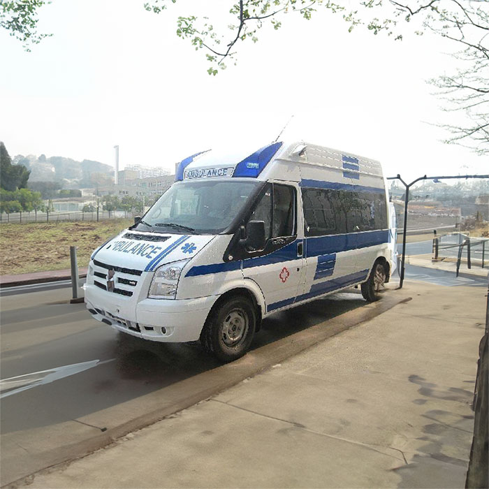 深圳深圳120救护车出租病重返乡到梅州市五华县120出院病人转送电话