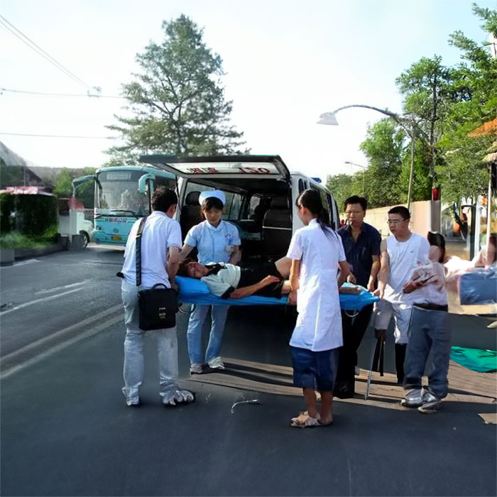 罗湖广东中山市中医院租私人救护车到无锡市妇幼保健院跨省救护车出租
