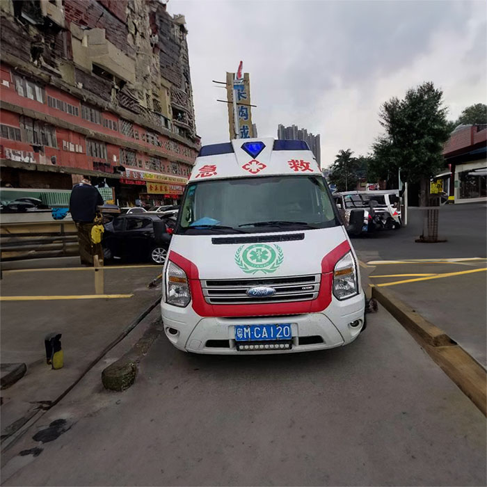 罗湖肇庆市人民医院租私人救护车转院到上海远大心胸医院救护车电话号码多少