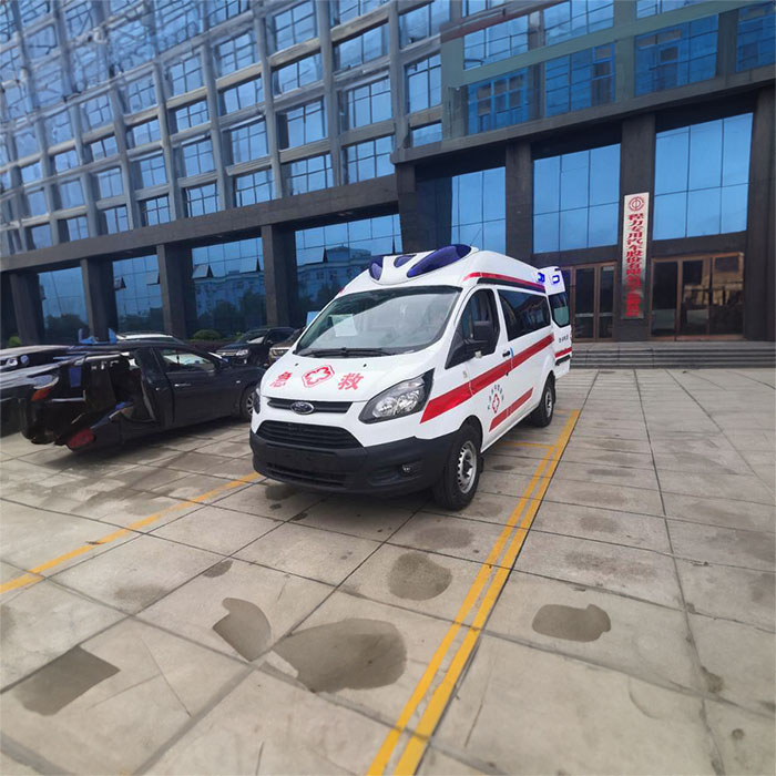 深圳120急救车出租出院回老家到潮州市救护车出租联系方式