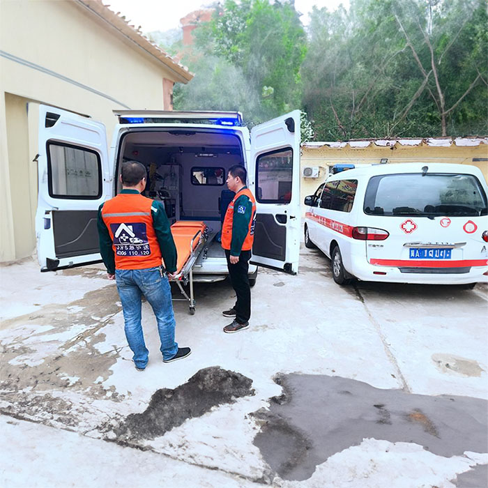 深圳深圳120救护车租赁出院返乡到湛江市吴川市为什么救护车电话号码是120