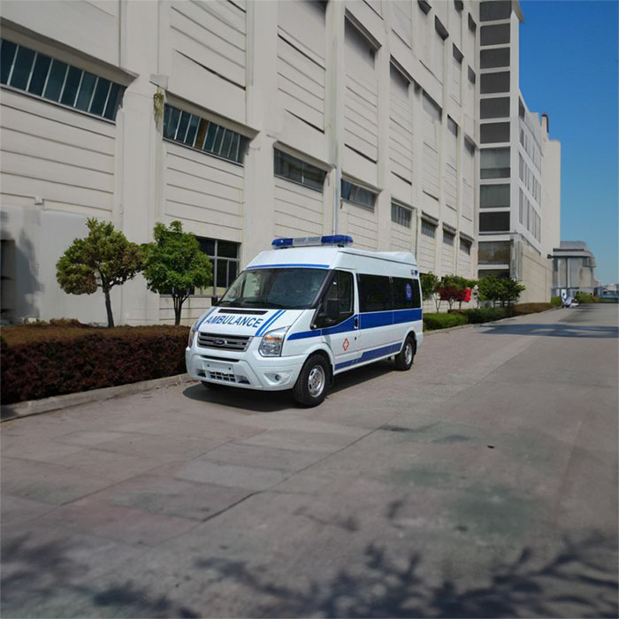 罗湖东莞市厚街医院租私人急救车到首都医科大学附属北京天坛医院救护车出租电话号码