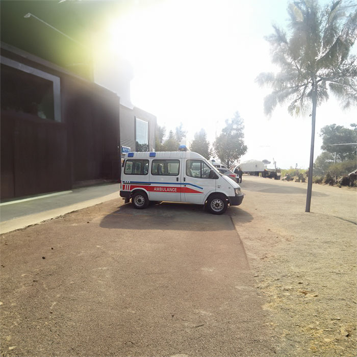 深圳深圳救护车租赁出院回家到清远市连州市急救车租车联系方式